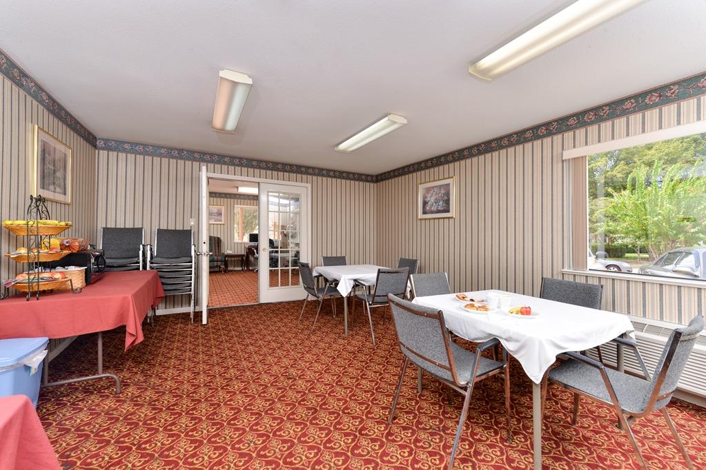 Americas Best Value Inn And Suites Houston/Northwest Brookhollow Servizi foto